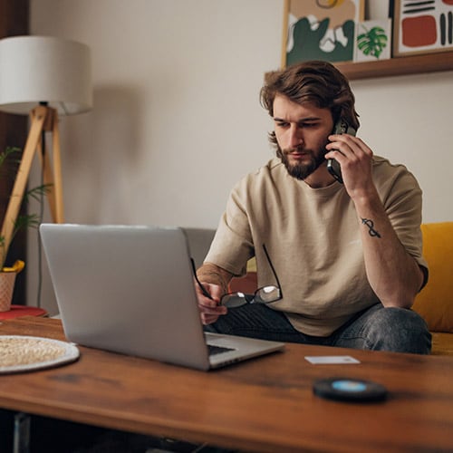 A man contacting the relevant authorities after losing his Social Security card.